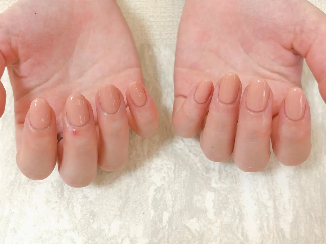 ネイル アニマル柄 オーロラネイル フットネイル フレンチネイル ジェルネイル mogu nailのネイルデザイン