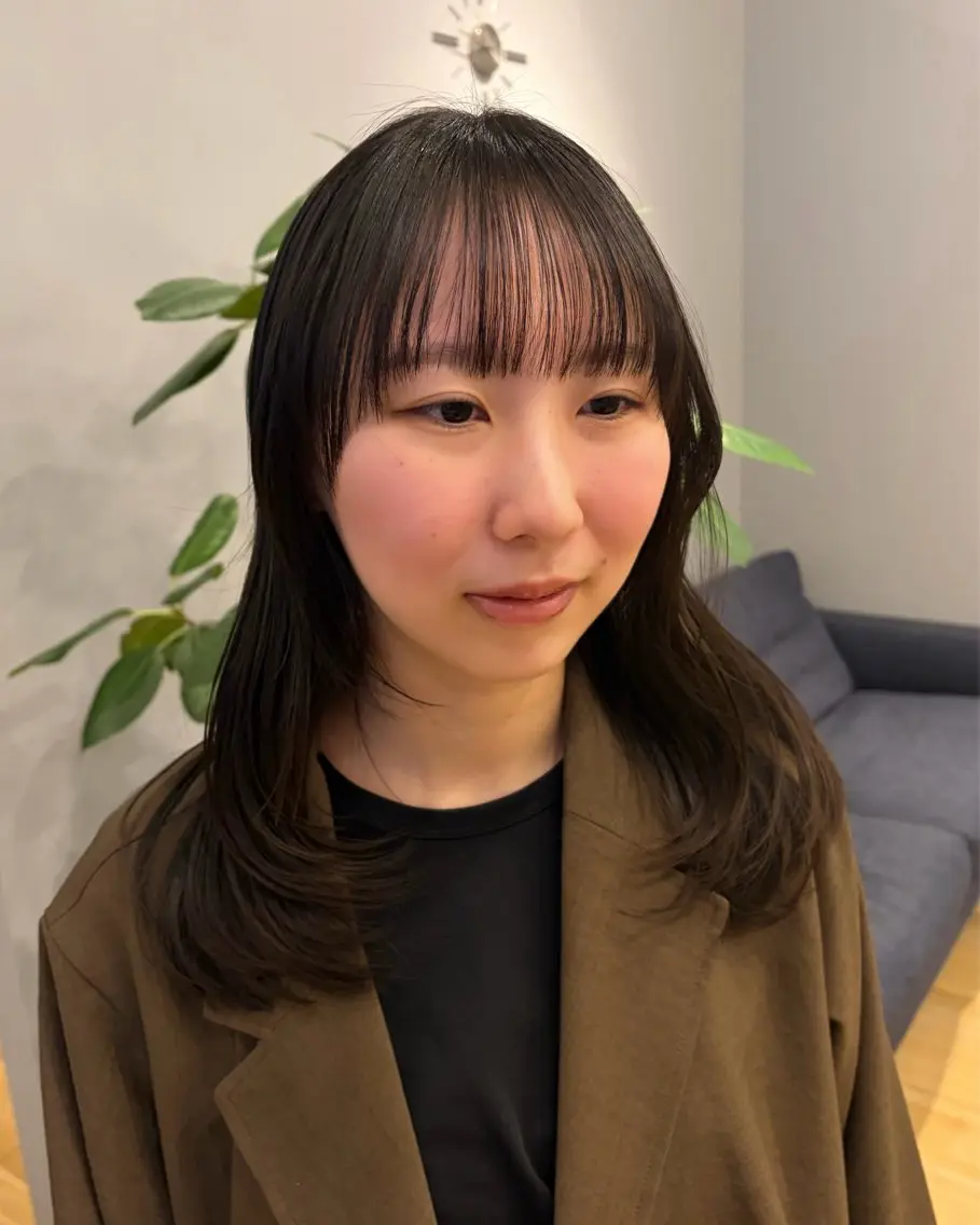 セミロング レイヤーカット カット 田中 優菜のヘアスタイル