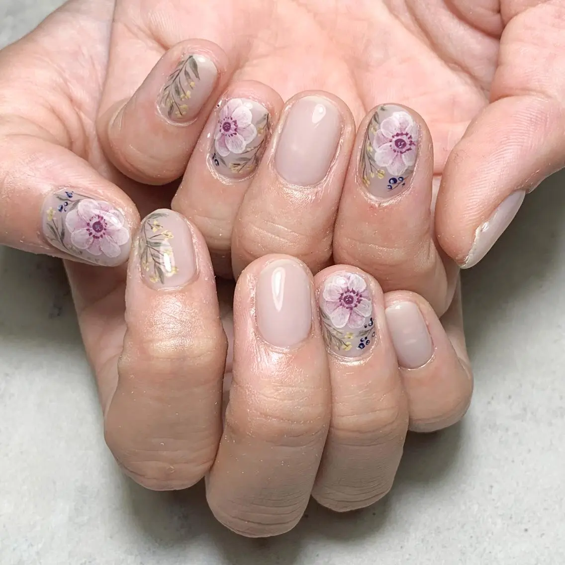ネイル ハンドネイル FIORITURA aiのネイルデザイン