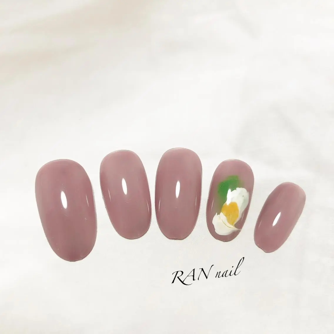 ネイル オーロラネイル クリアネイル ニュアンスネイル オフィスネイル ワンカラーネイル RAN nailのネイルデザイン