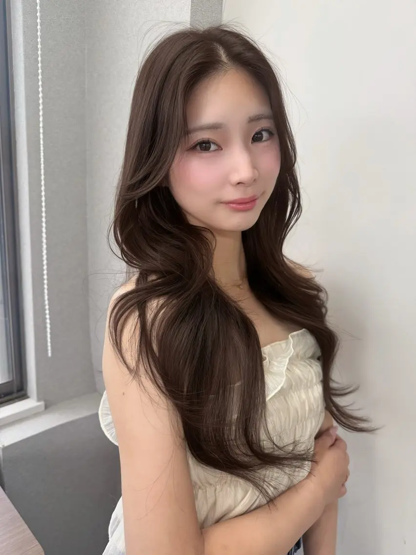 ロング カラー ブラウンカラー チョコレートブラウン 透明感カラー カット ヘアカラー トリートメント 結べるレイヤー/ 透明感カラー/和奏のヘアスタイル