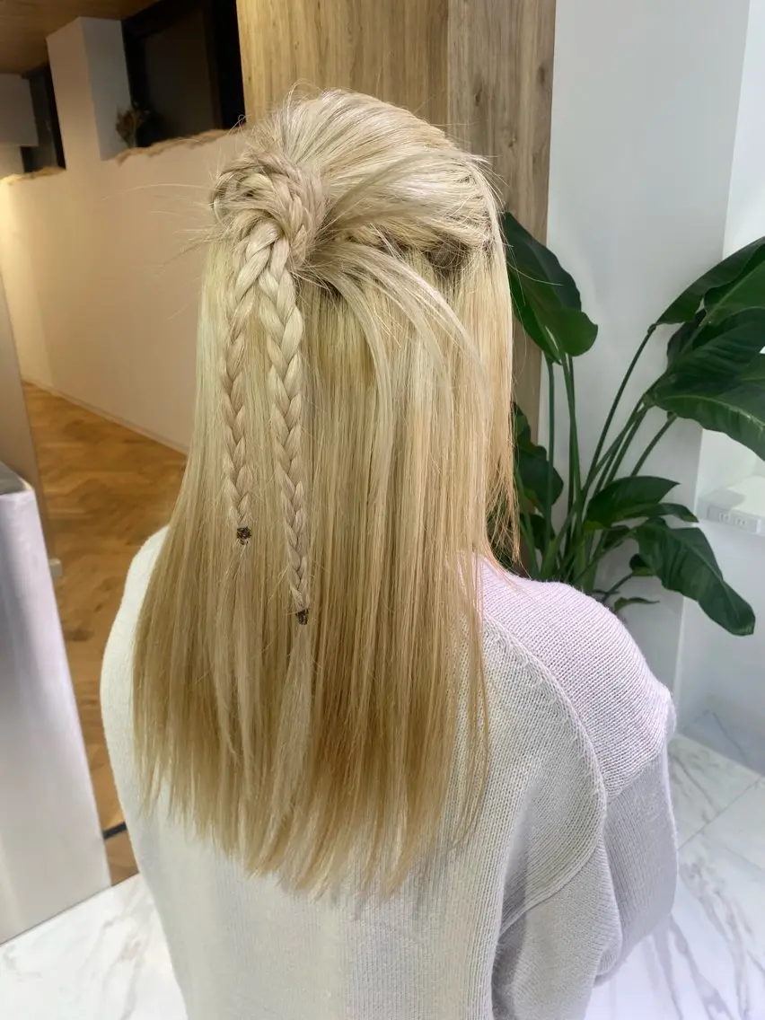 ロング ヘアセット 都筑 莉佳子のヘアスタイル