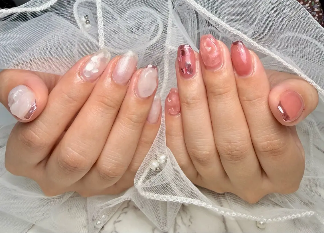ネイル アートネイル チークネイル フラッシュネイル フラッシュマグ フレンチネイル Mai’s nailのネイルデザイン