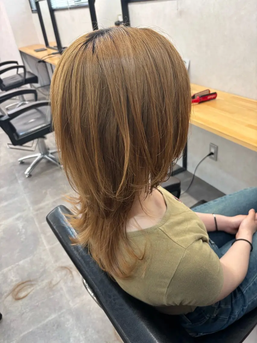 ミディアム ウルフカット エクステ/ハイトーン /ミサキのヘアスタイル