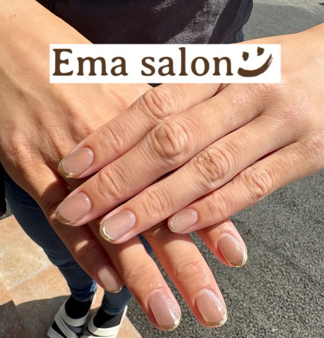 ネイル キラキラネイル マグネットネイル ミラーネイル 持ち込み ハンドネイル Ema salon hiromiのネイルデザイン