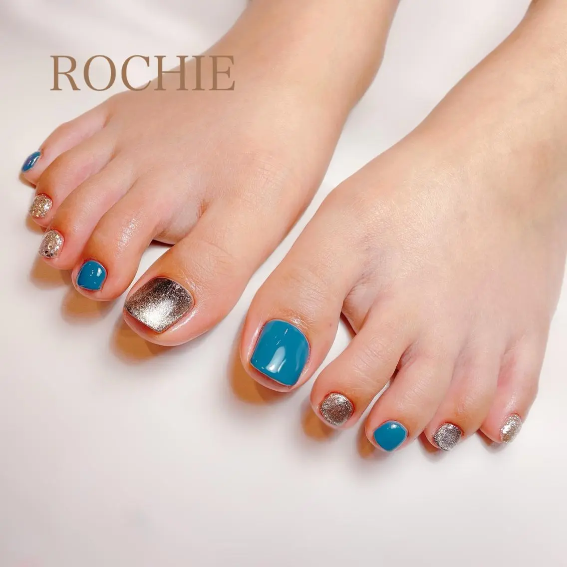 ネイル フットネイル ROCHIE Rikaのネイルデザイン