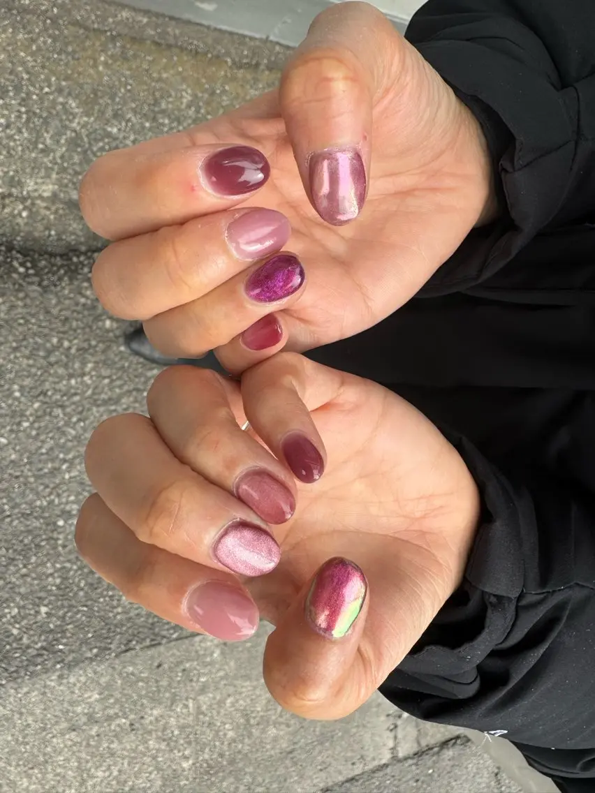 ネイル LAVISH 大和店 emi・:*+のネイルデザイン