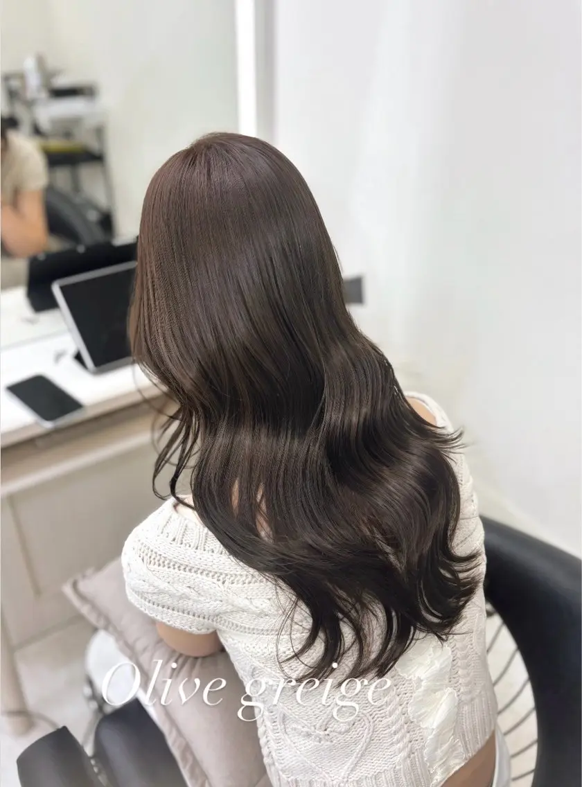 ロング カラー ブリーチ 透明感カラー ブリーチなしカラー ヘアカラー レイヤーカット/銀座 🎀𝐒𝐀𝐊𝐈のヘアスタイル