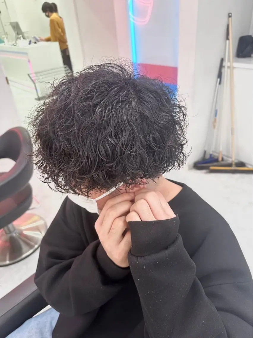 ショート パーマ メンズ メンズパーマ ⚡️メンズ特化⚡️ RYUKIのヘアスタイル