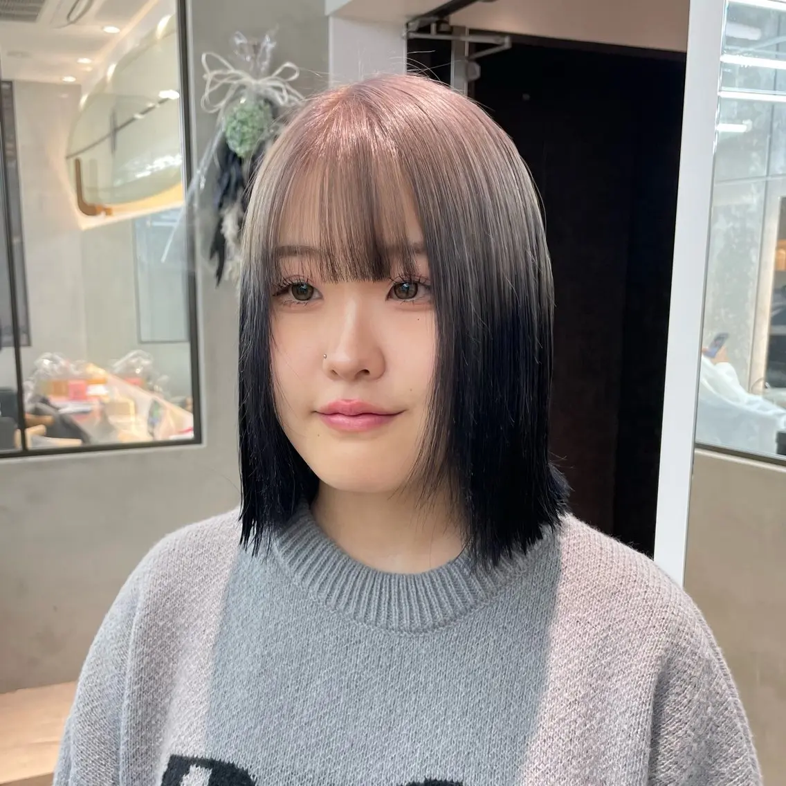🌈カット➕ルーツカラー（ブリーチ込み）➕トリートメント🌈の写真
