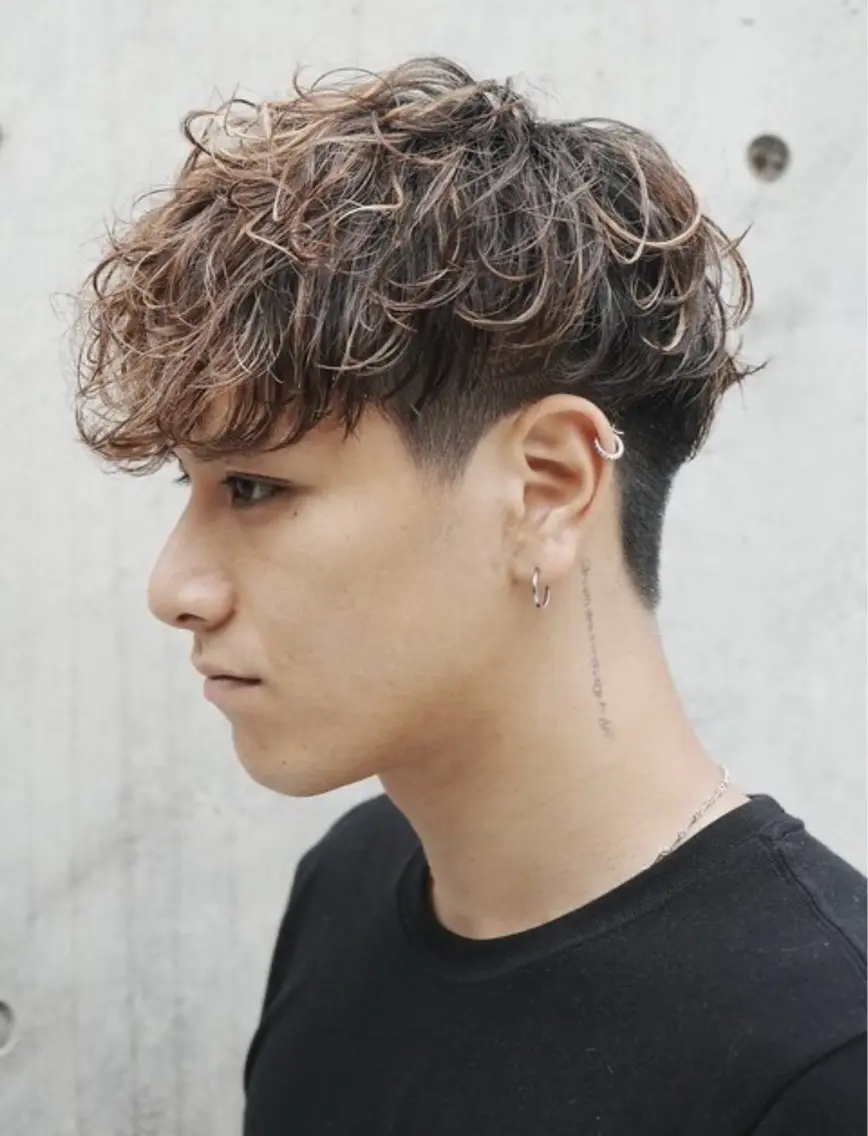 パーマ メンズ 中谷海里/フェザー パーマ/スパイキーのヘアスタイル
