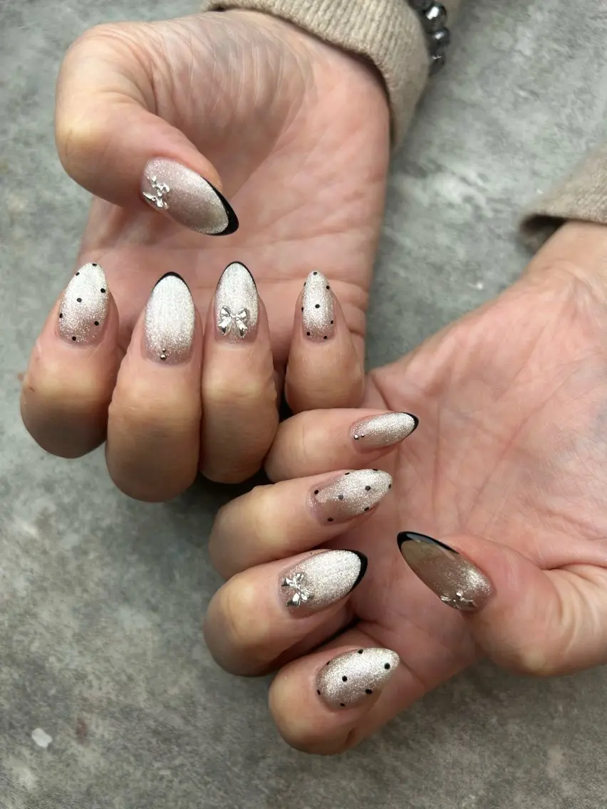 ロング ハンドネイル Cheri Nailのネイルデザイン