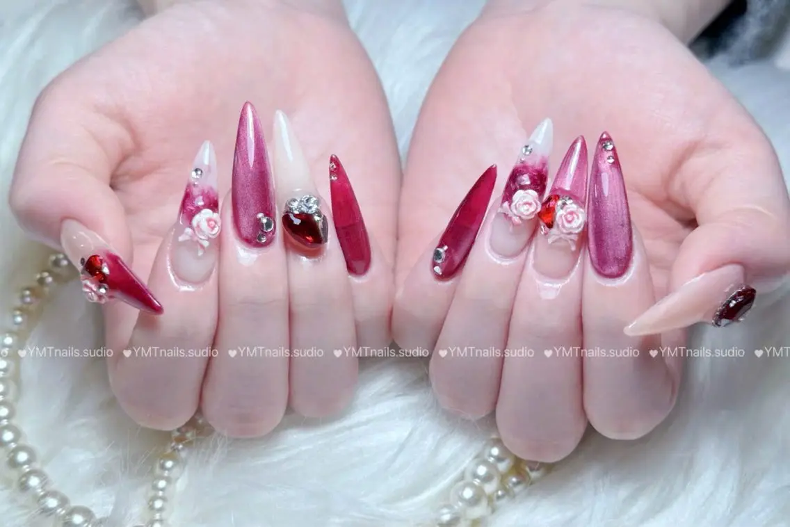 ネイル 長さ出し フットネイル ジェルネイル 韓国ネイル マグネットネイル ハンドネイル YMT NailStudioのネイルデザイン