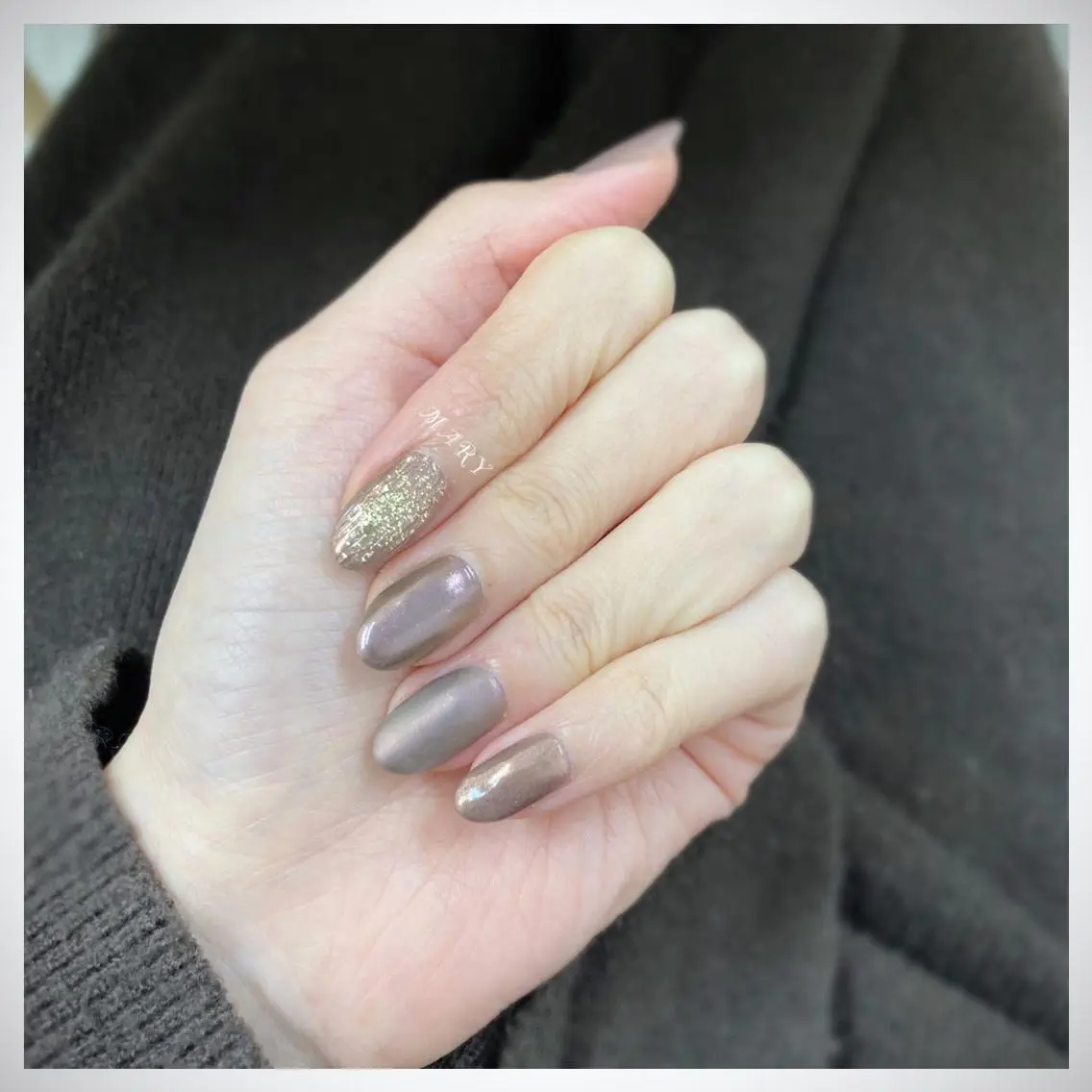 ネイル ブラウン マットネイル ミラーネイル ニュアンスネイル ワンカラーネイル ハンドネイル Mary nail .narumiのネイルデザイン