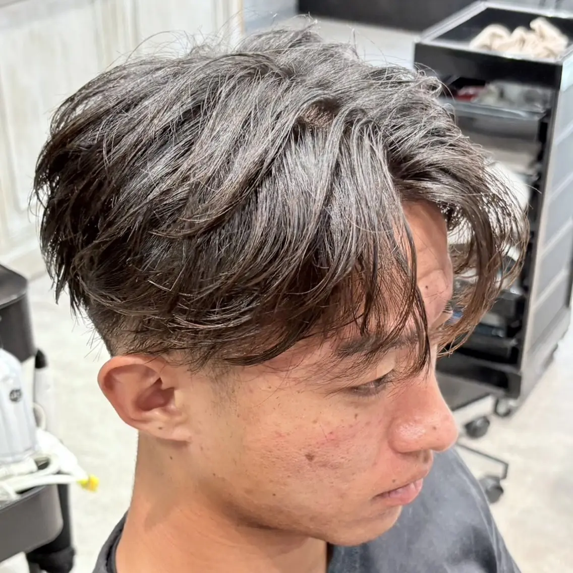 メンズ ショート センターパート カット 理想のスタイルへ✂️ メンズ美容師 長谷川のヘアスタイル