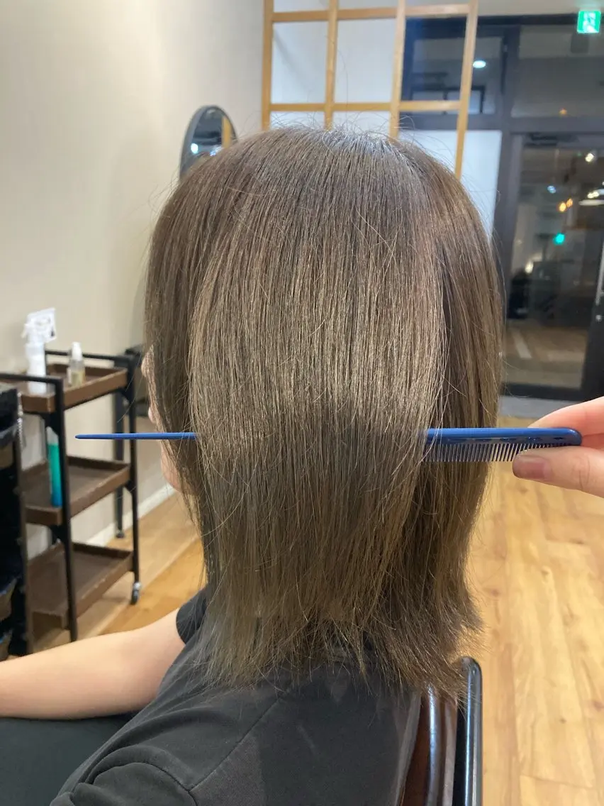 ミディアム カラー 透明感カラー ヘアカラー カラーモデル/ つくば市みどりののヘアスタイル