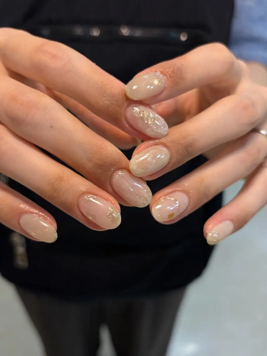ネイル Salondevi2 isanaのネイルデザイン
