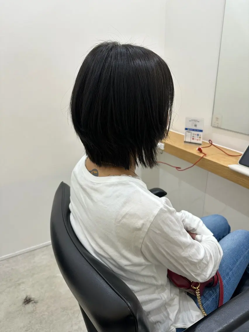 ショート カラー ボブレイヤー ボブ レイヤーカット カット ヘアカラー トリートメント レイヤー/ヘアセット 💐nao.のヘアスタイル