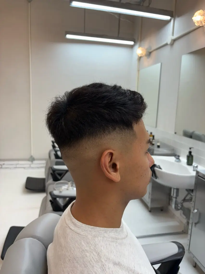 メンズ フェードカット スキンフェード 高澤 ひかるのヘアスタイル
