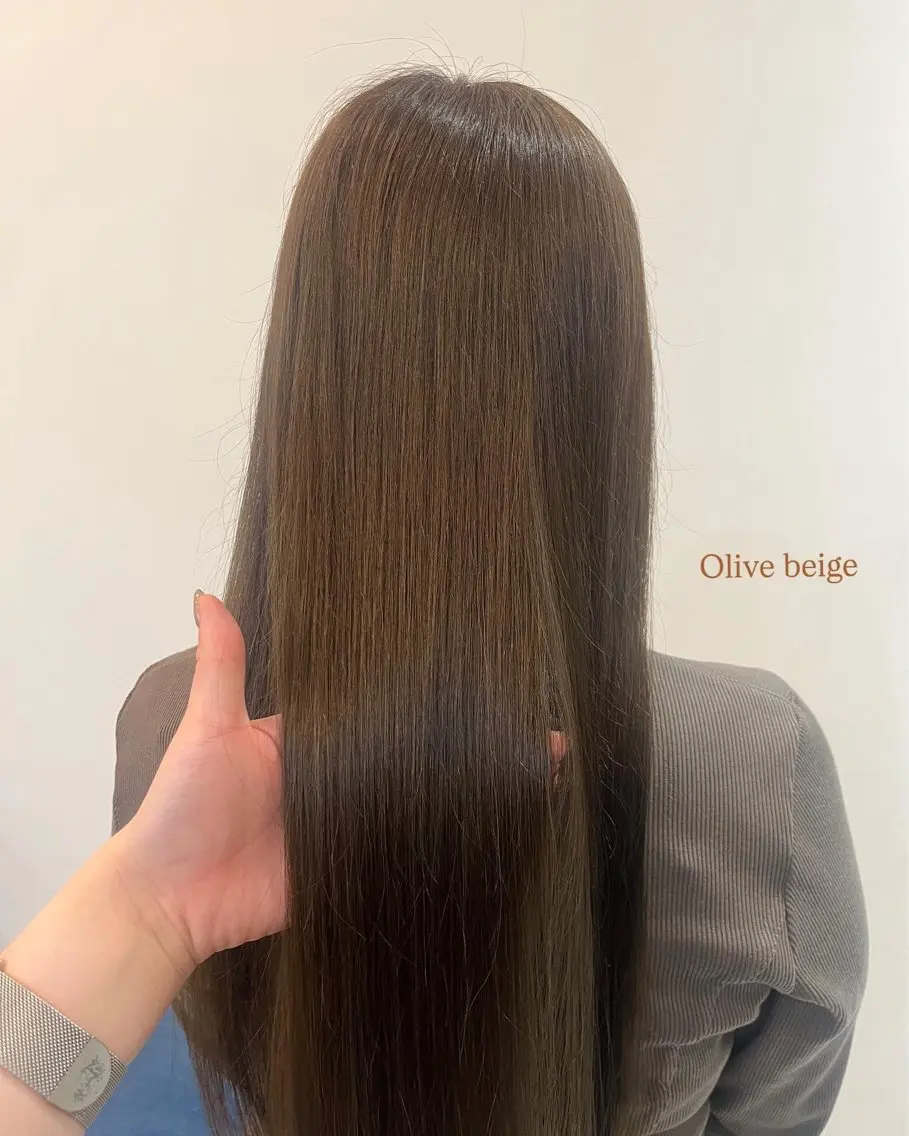 ロング カラー ベージュカラー 透明感カラー オリーブベージュ オリーブカラー オレンジ chiba/艶カラー /ザクザクレイヤーのヘアスタイル