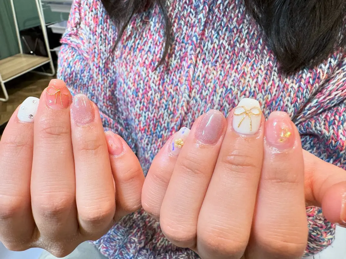 ネイル リボン ハンドネイル tsumeasobi 🪬macoのネイルデザイン