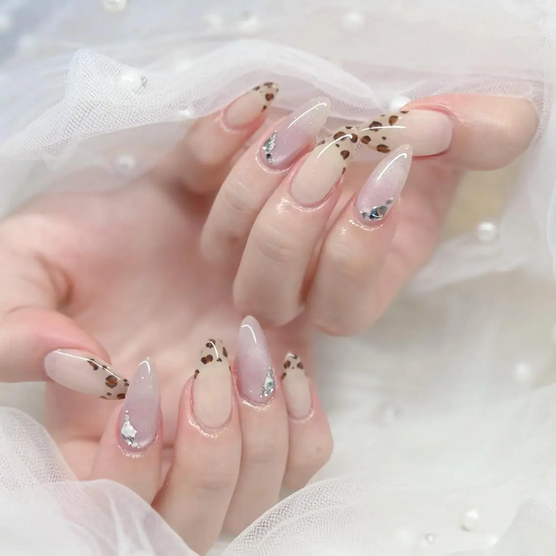 ネイル キラキラネイル ワンホンネイル Keli Nail 難波のネイルデザイン