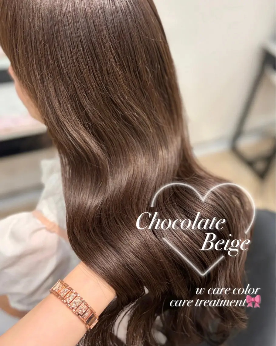 ロング カラー ベージュカラー カット ヘアカラー 𝒎𝒐𝒆🩰 名駅/ヘアメ/暖色♡のヘアスタイル