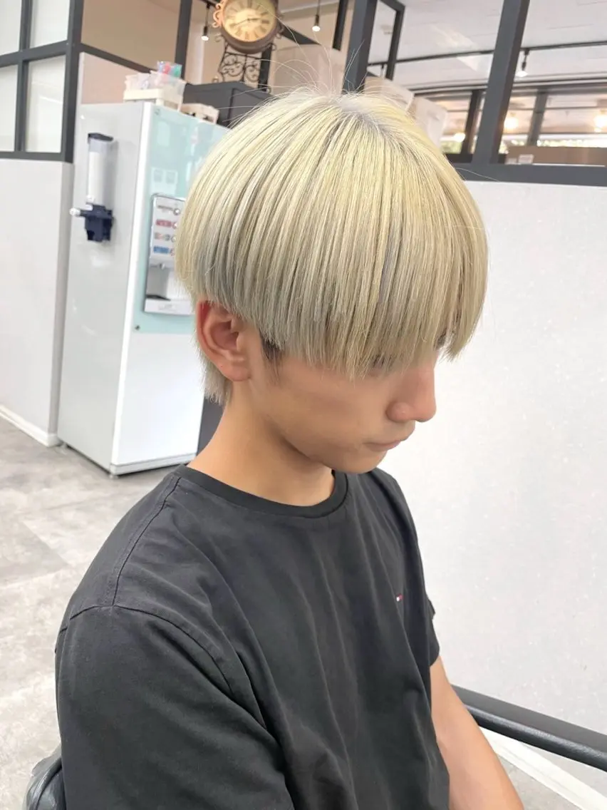 カラー メンズ ヘアカラー トリートメント ケアブリーチ🥣 縮毛矯正Ryokoのヘアスタイル