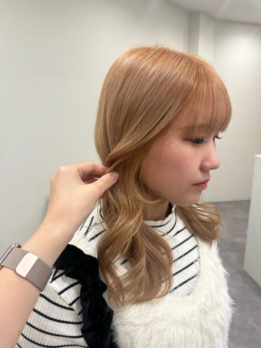 ミディアム レイヤーカット 似合わせカット 透明感カラー🌼 沙奈のヘアスタイル