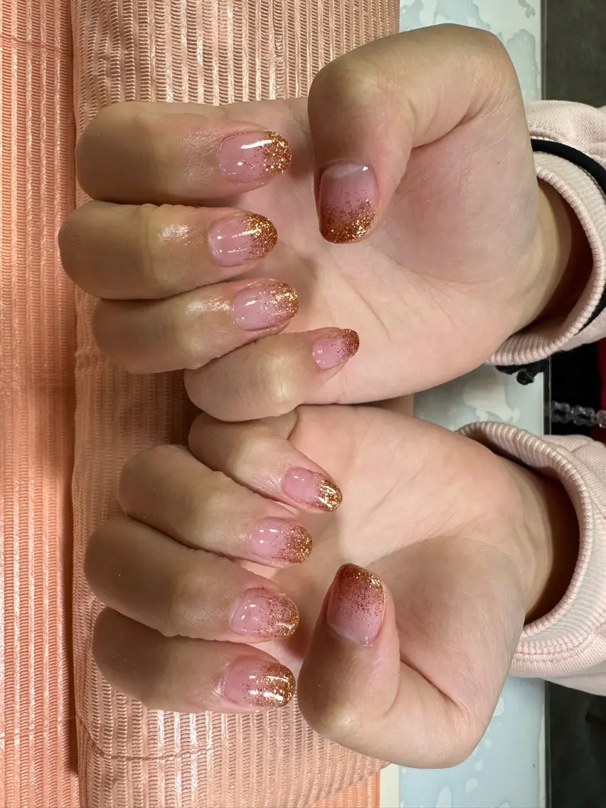 ネイル グラデーション ラメ(グリッター) ラメグラデーション 【Jr.ネイリスト】 💜serina💜のネイルデザイン