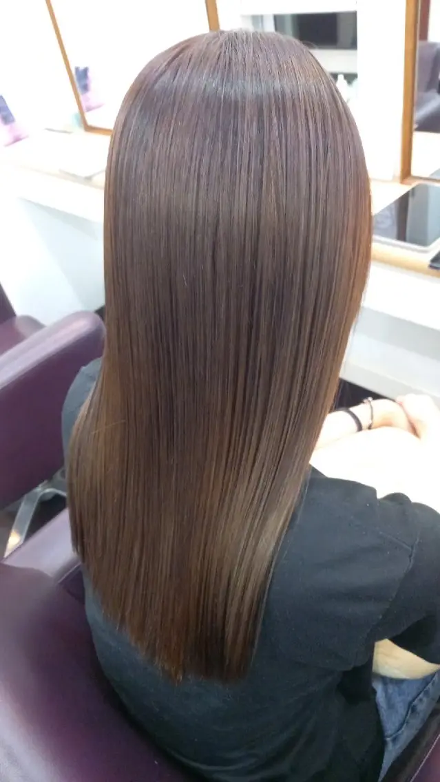 ロング カット ヘアカラー トリートメント Hair&Aroma 　Sylph のヘアスタイル