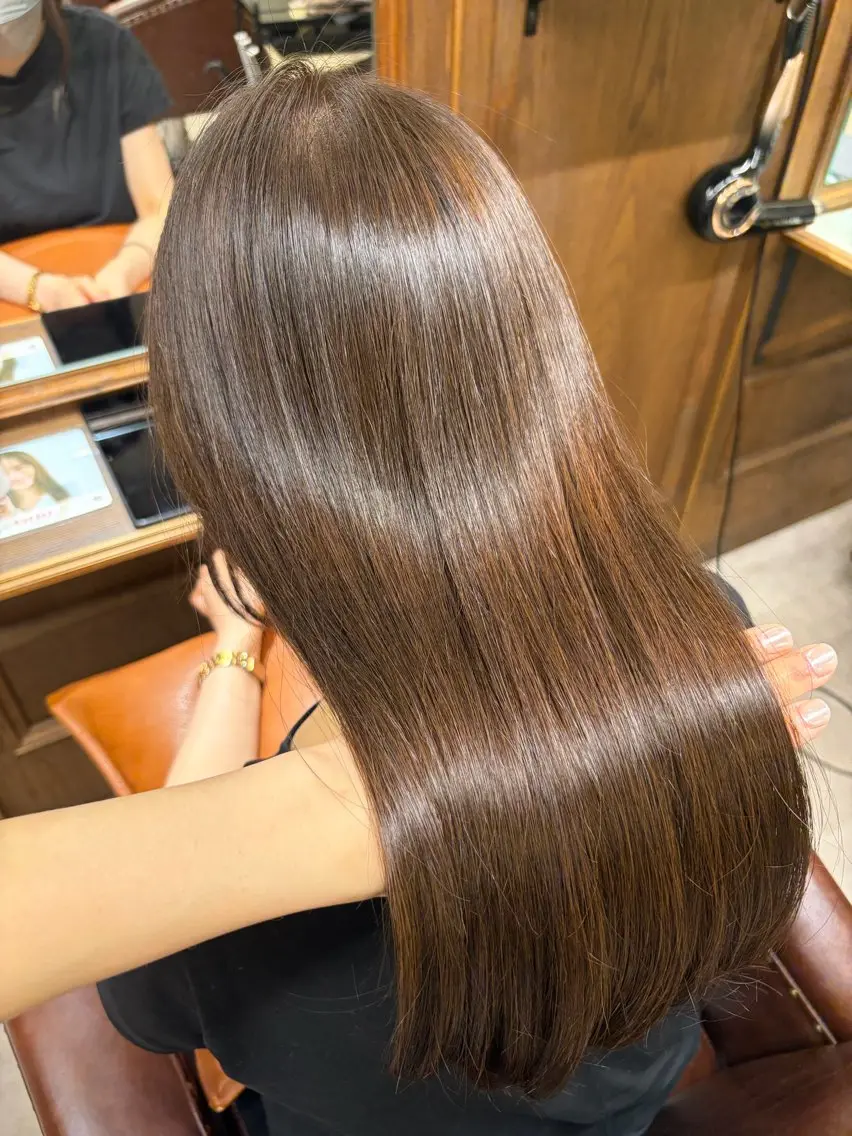 ロング カット 縮毛矯正 TOMOKA 艶髪/髪質改善🫧のヘアスタイル