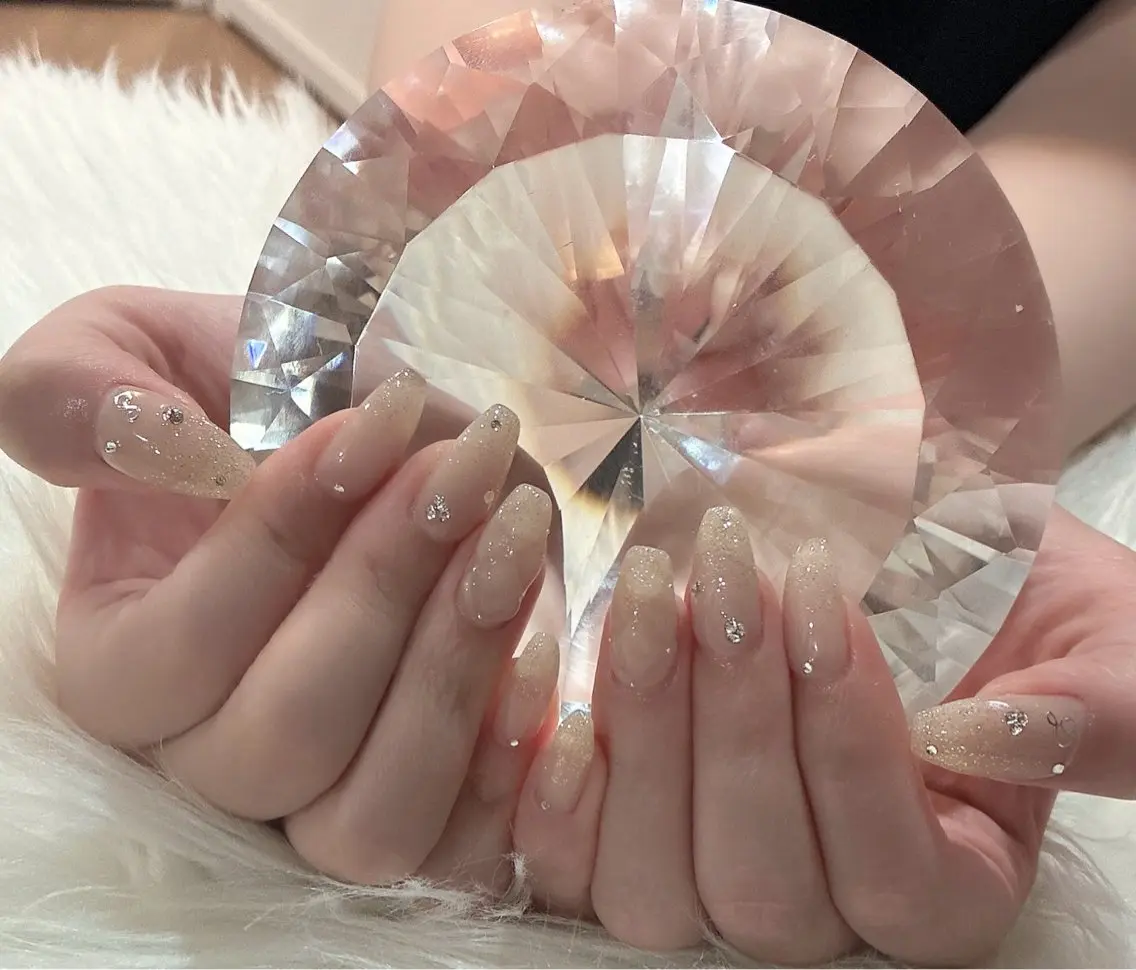 ネイル LoaChaton kaeのネイルデザイン