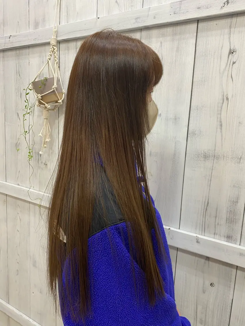 ロング カラー ブリーチ 田中 風音のヘアスタイル