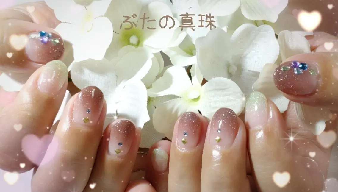 ネイル フラッシュネイル グラデーション ハンドネイル 林 珠里のネイルデザイン