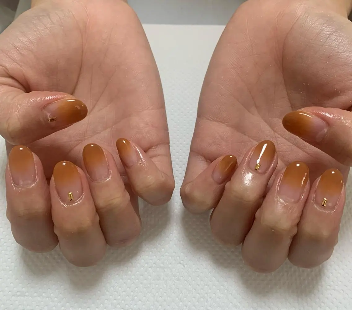 ネイル シンプルネイル nail M&Tのネイルデザイン