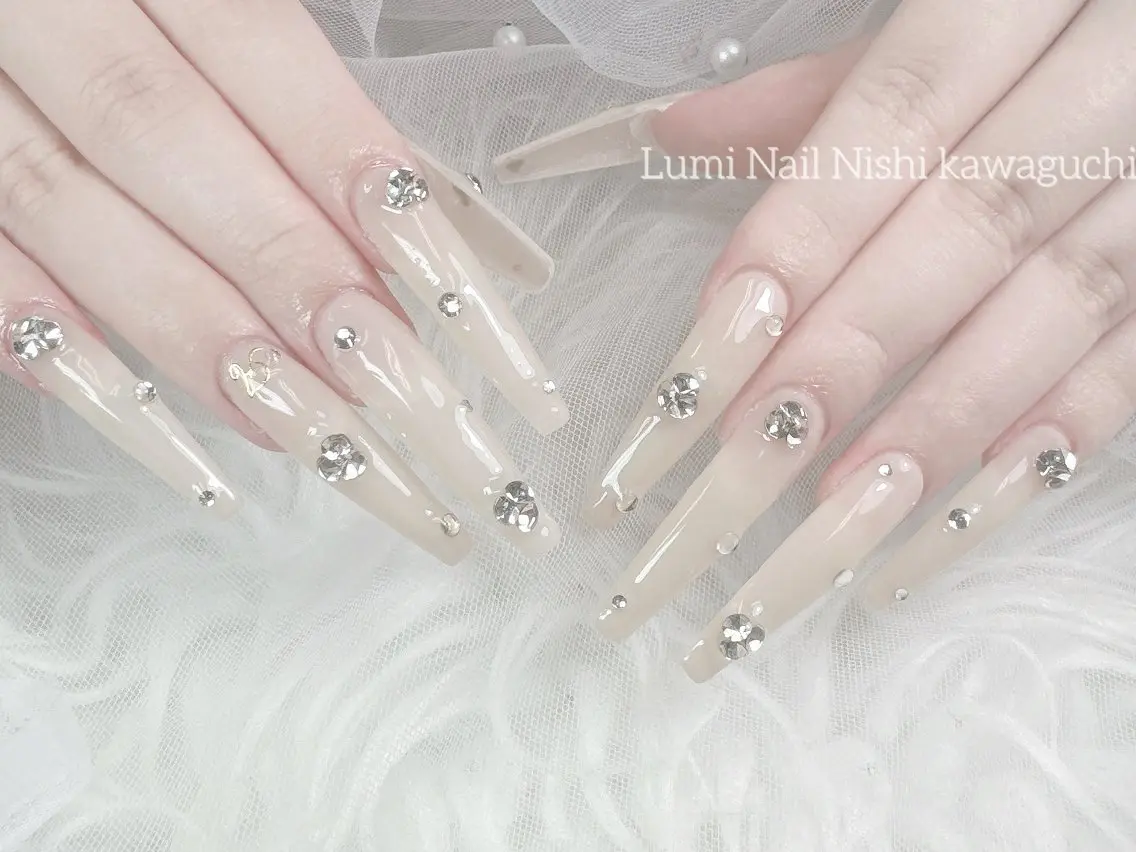 ネイル チークネイル フラッシュネイル ジェルネイル グラデーション ハート Lumi Nail Salonのネイルデザイン