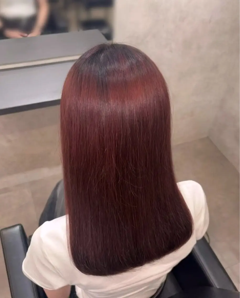 ミディアム カラー 横田 あいらのヘアスタイル
