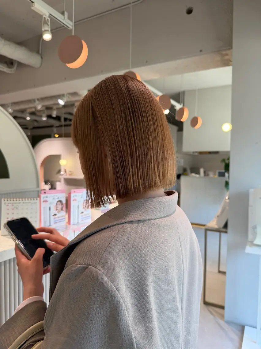 ショート ヘアカラー トリートメント 杉田 茉優のヘアスタイル