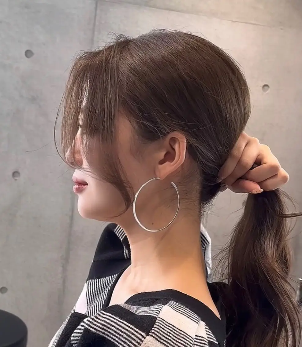 セミロング カラー カット ヘアカラー トリートメント 🌫️大人韓国ヘア 🌫️naoyaのヘアスタイル