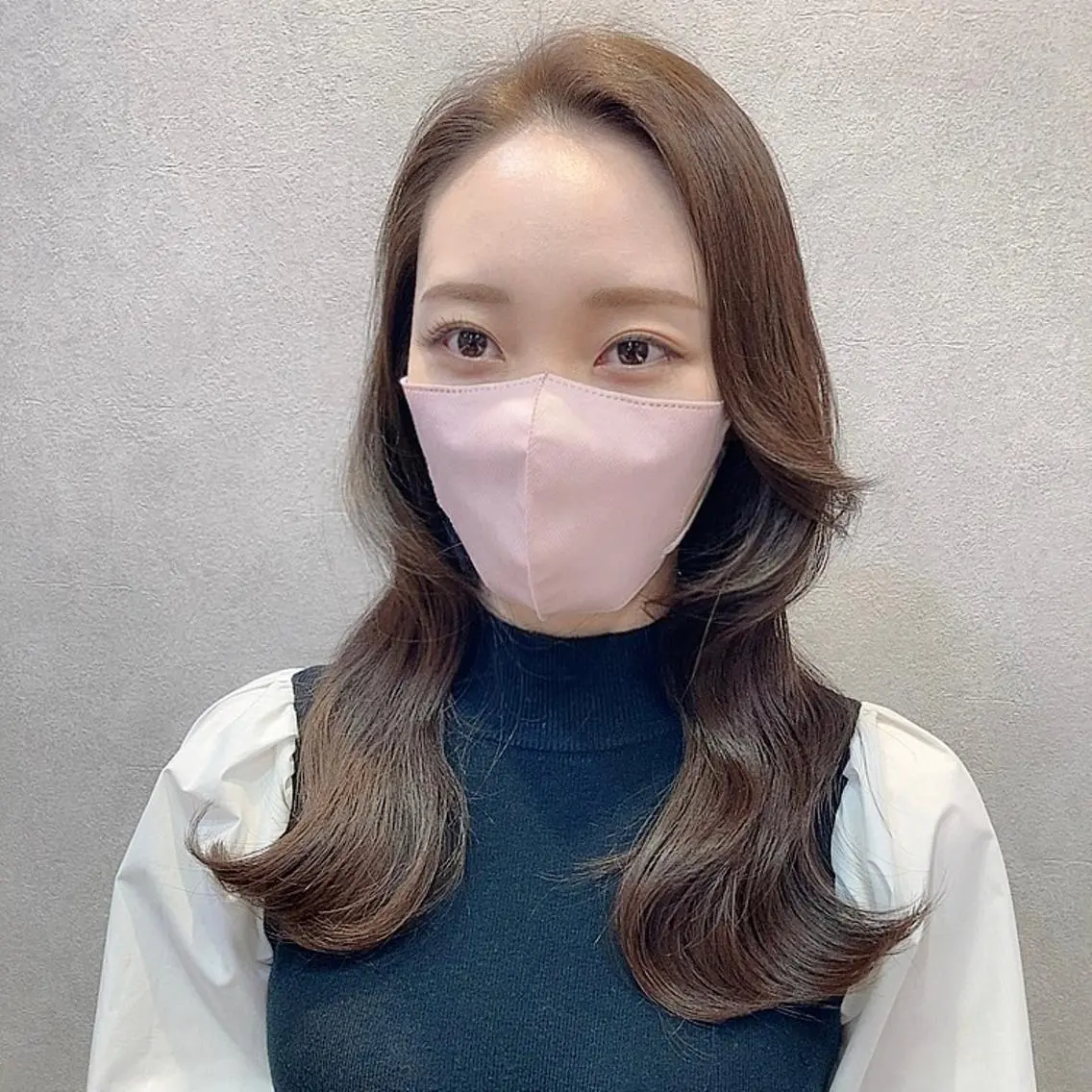 セミロング カラー 韓国風ヘア 🩷韓国ヘア/ヨシン モリ🩷Maikaのヘアスタイル