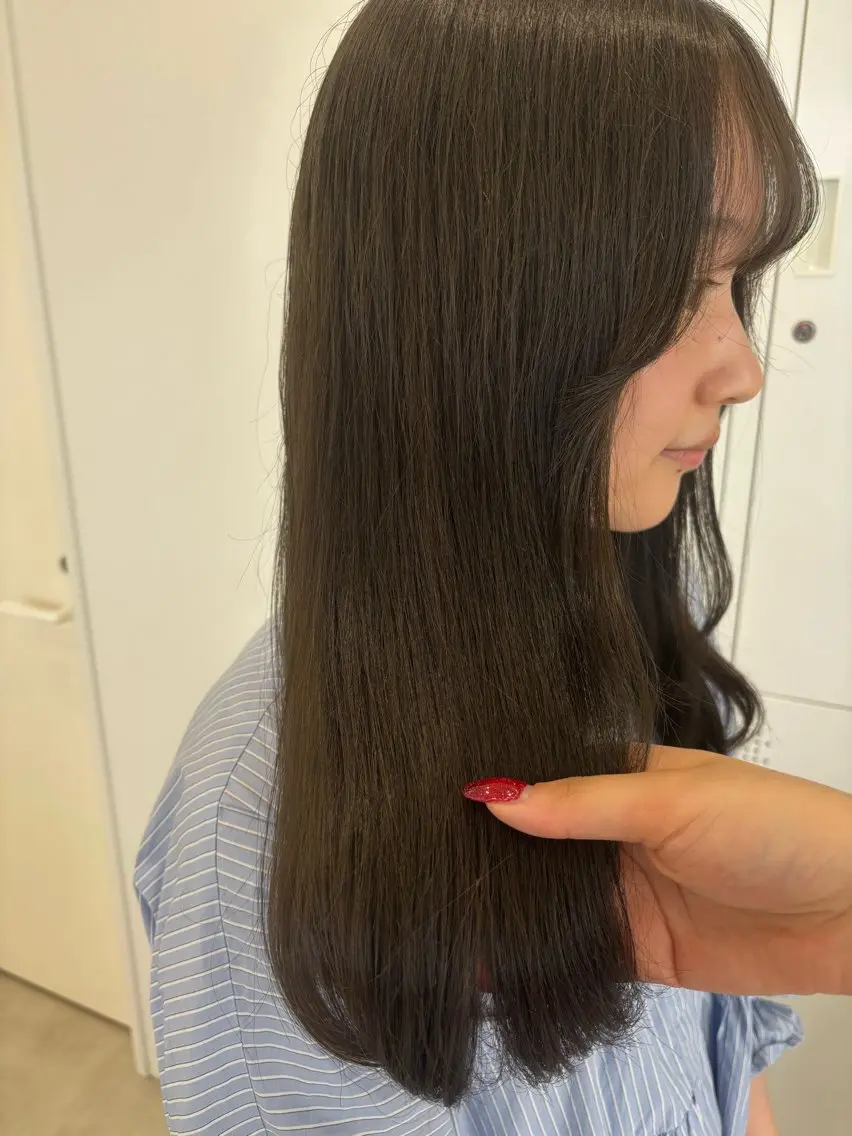 ミディアム カラー ｶﾗｰﾘｽﾄ🎀 ｼﾊﾞﾀ🪽のヘアスタイル