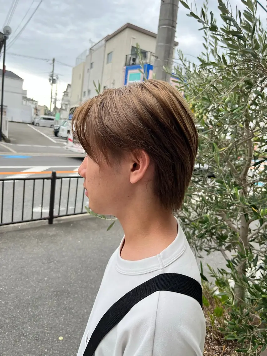 カラー カット ヘアカラー 岡垣 幸汰のヘアスタイル