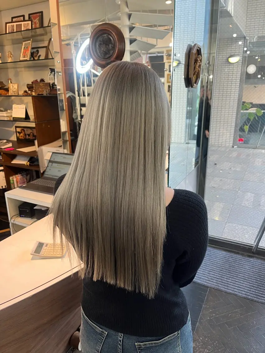 【今月３名限定‼️】ダブルカラー＋クイックトリートメント💫の写真