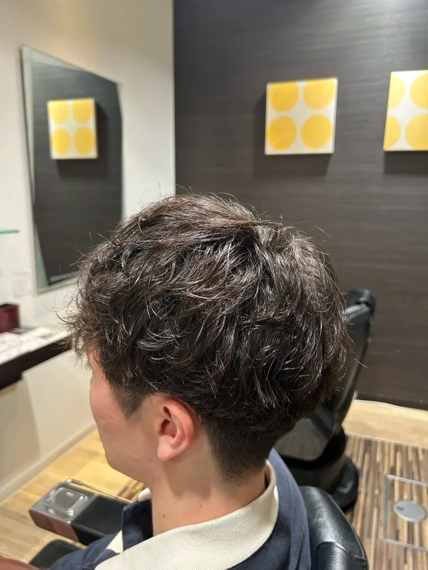 パーマ メンズ メンズパーマ スパイラルパーマ 小川 遥加のヘアスタイル
