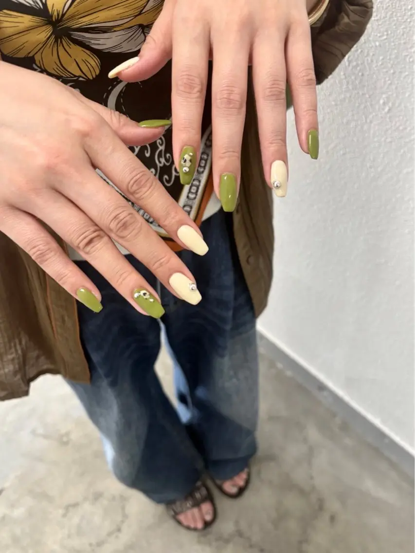 ネイル nail room aru.のネイルデザイン