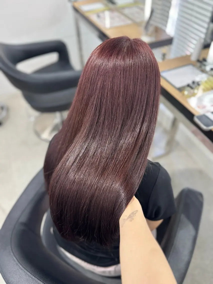 ロング カラー ヘアアレンジ カット ヘアカラー トリートメント ヘアセット 🤍淡色ピンク&ラベ ンダーYUKI🤍のヘアスタイル