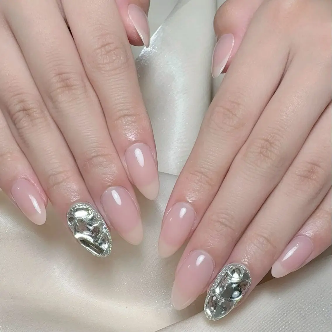 メンズ ネイル メンズ韓国風 アートネイル オーロラネイル ガーリー キラキラネイル ハンドネイル Nail salon 木にいるのネイルデザイン