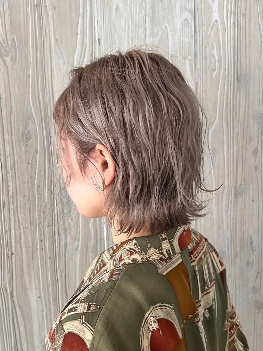 ショート カット ヘアカラー トリートメント オオバヤシ マホのヘアスタイル