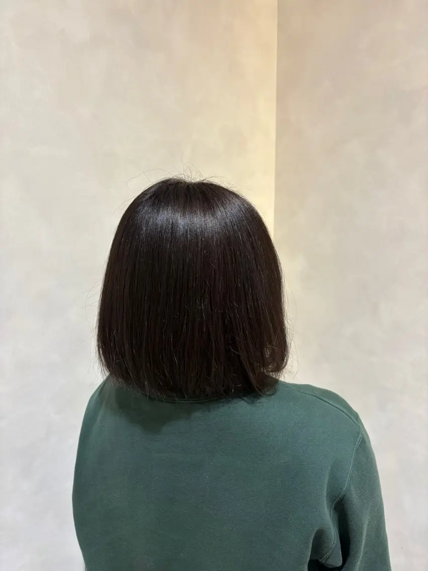 カラー 黒髪 ブルーカラー ブルーブラック 透明感カラー 笹川 聖奈のヘアスタイル